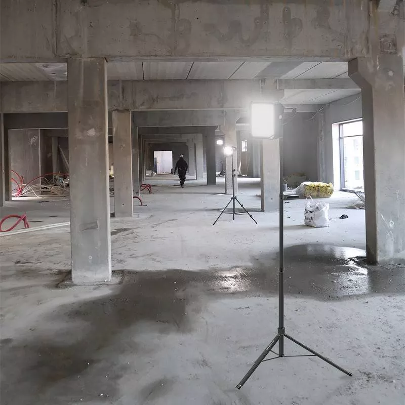 Petit trépied pour projecteurs NOVA