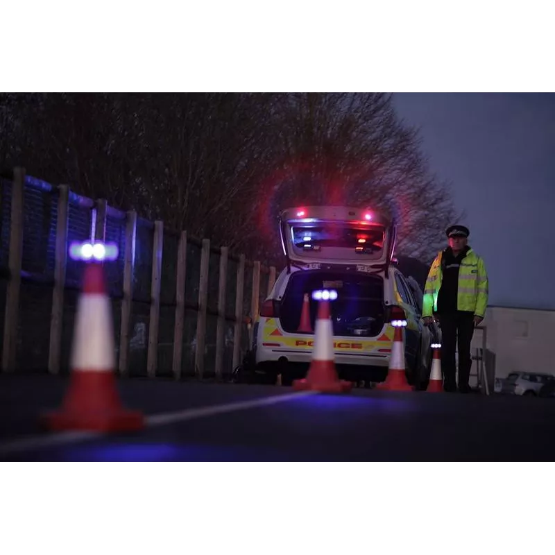 Navstar hazard lights Nightsearcher case by Prolutech