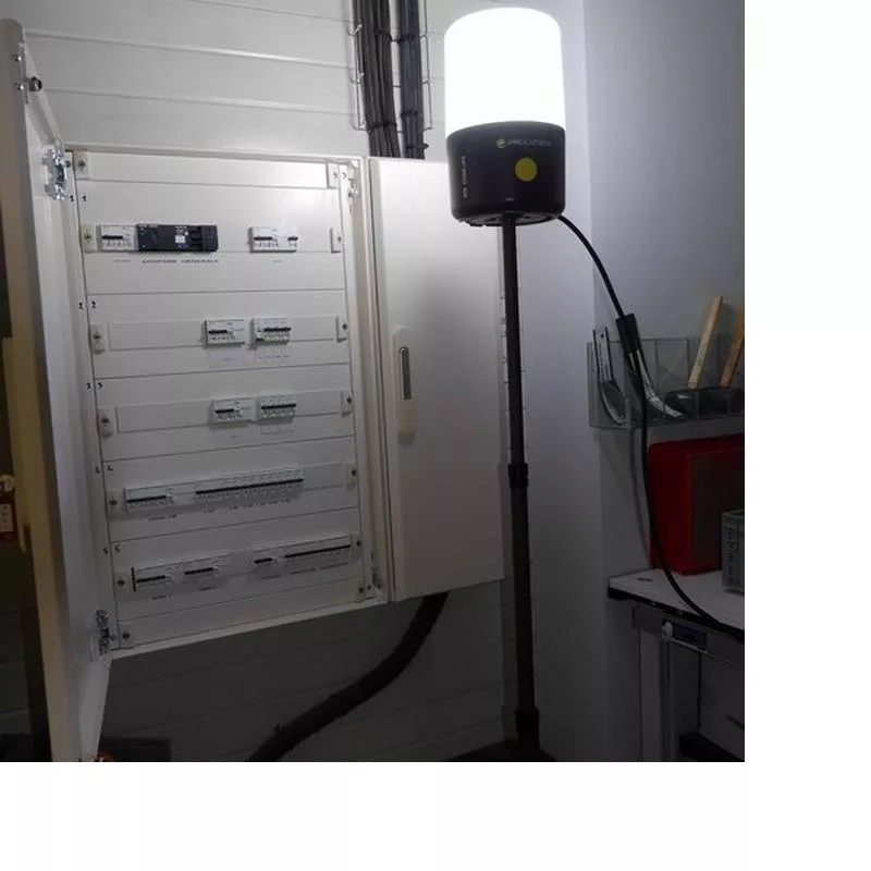 Projecteur LED DF360 6K Prolutech K-Light sur trépied