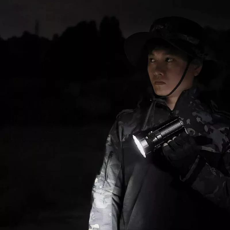 Imalent MS12 mini torch by Prolutech