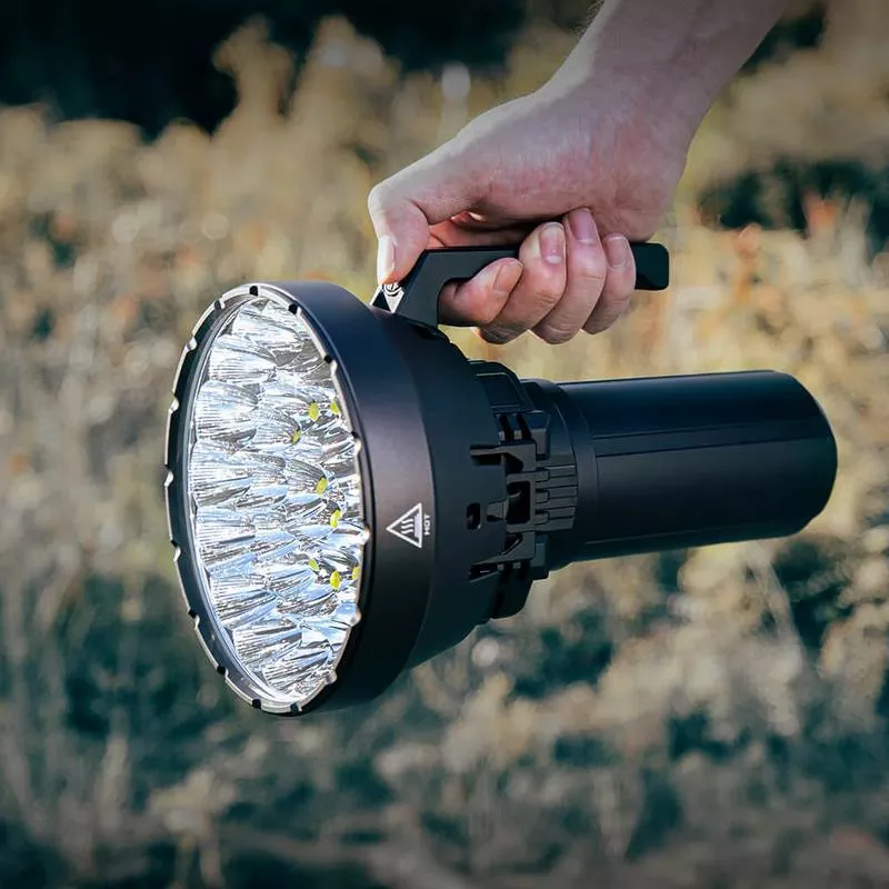 Lampe torche Imalent MS32 par Prolutech