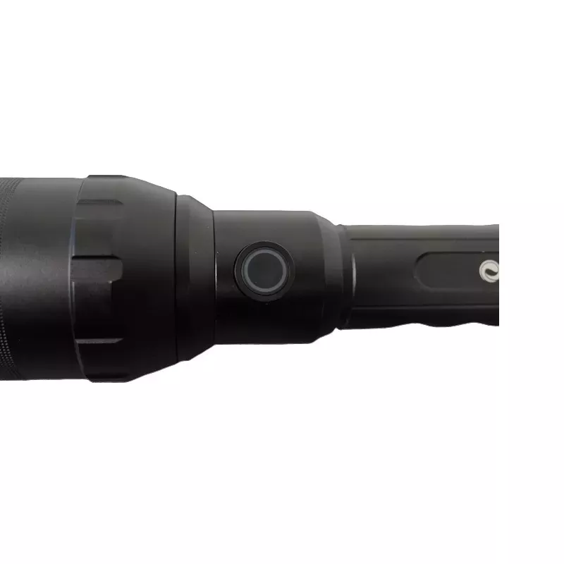 TR10K LED variable-focus flashlight - 10,000 lumens by Prolutech